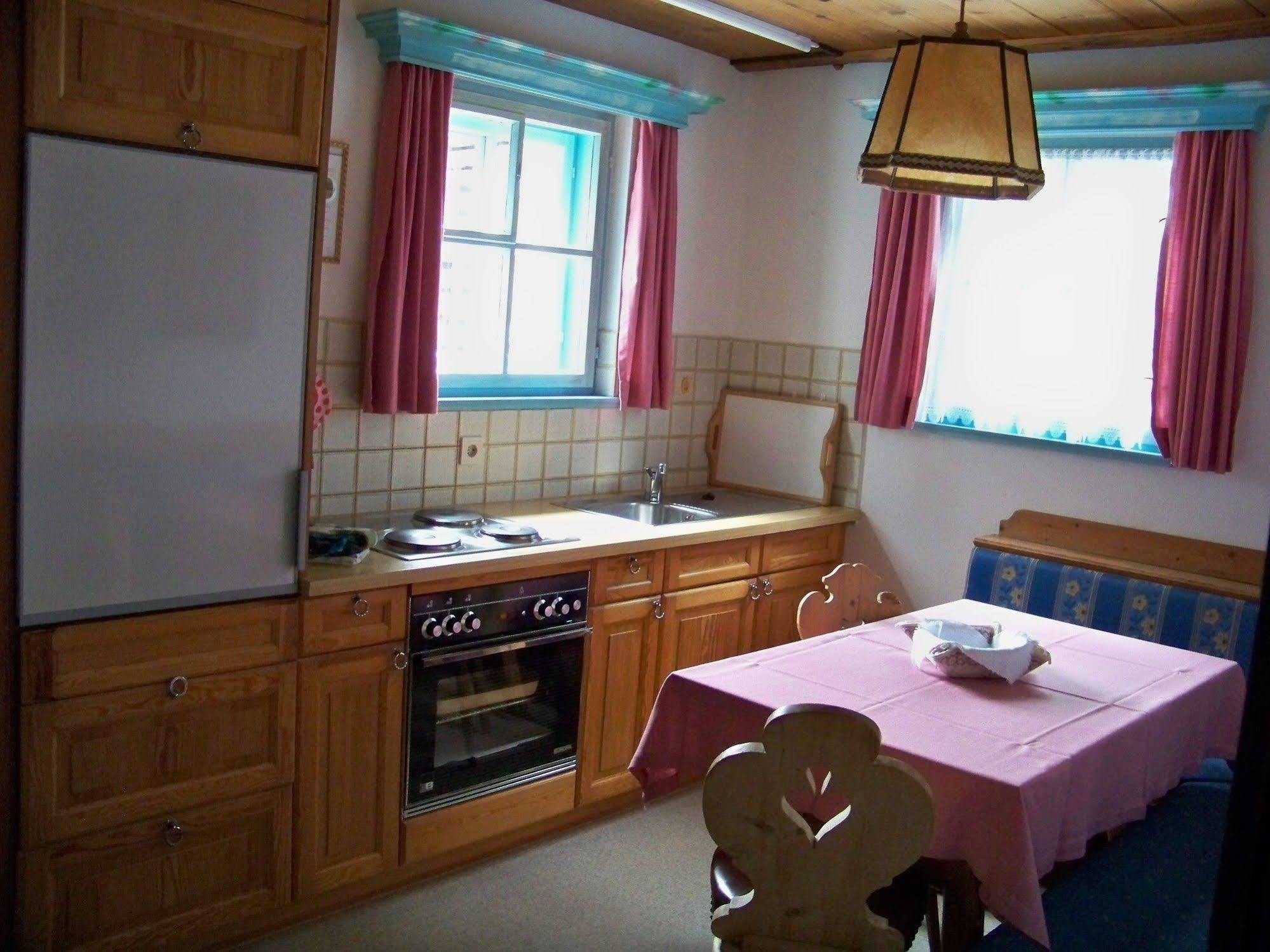 Gaestehaus Bichl Umhausen Esterno foto